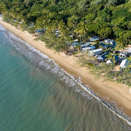 Ellis Beach Oceanfront Holiday Park Palm Cove Exteriör bild